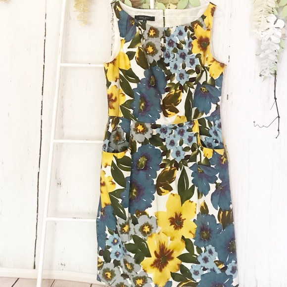 Nine West Dresses & Skirts - Nine West Floral Sheath Dress Size 14